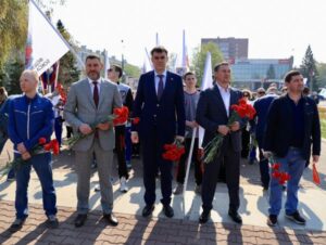 В Барнауле прошёл парад боксёров в честь Дня Победы