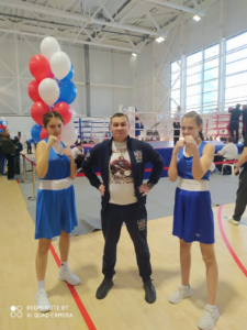 Полуфиналы Первенства Сибирского федерального округа по боксу среди девушек 15-16 лет, девочек 13-14 лет.